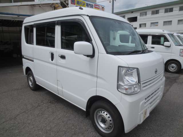 Nissan NV100 Clipper 6