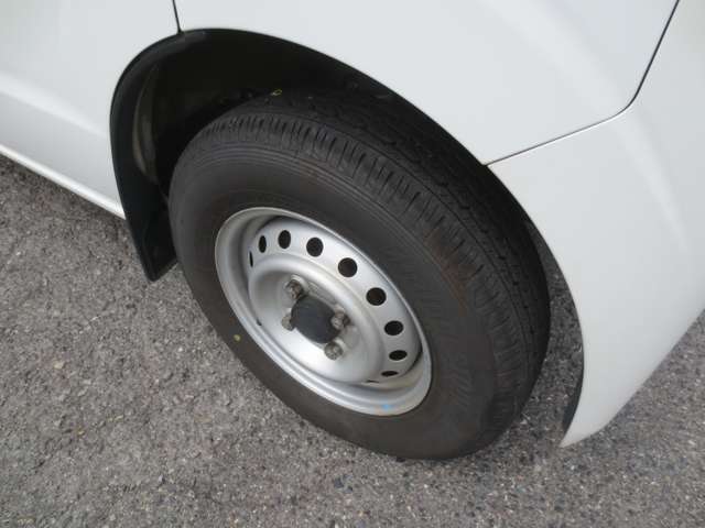 Nissan NV100 Clipper 9