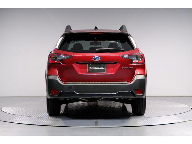 Subaru Legacy Outback 5