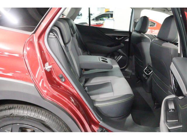 Subaru Legacy Outback 9