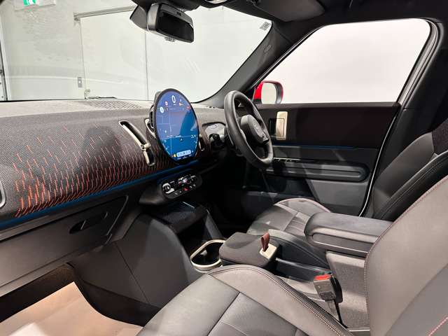 MINI Countryman 4