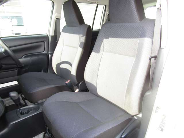 Toyota Probox Van 7