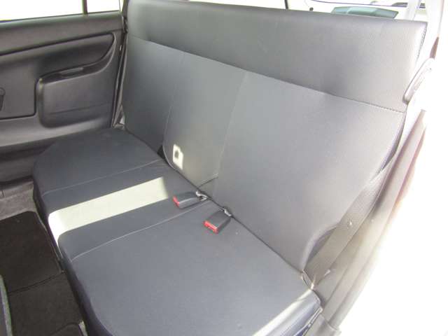 Toyota Probox Van 8
