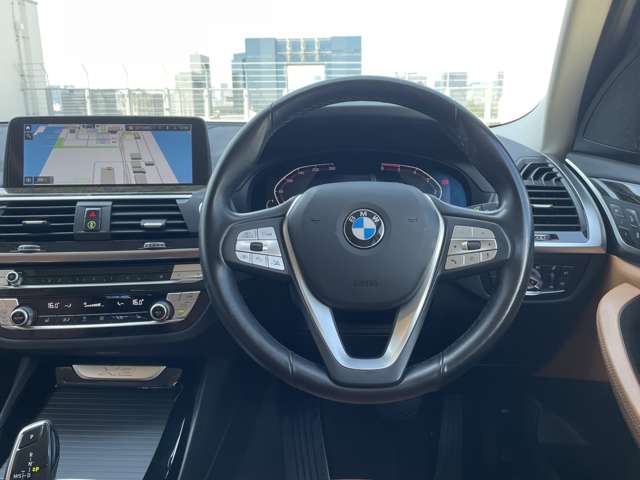 BMW X3 7