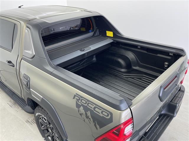 Toyota Hilux 11