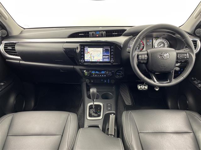 Toyota Hilux 4
