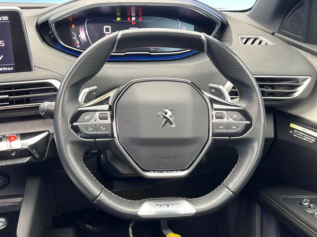 Peugeot 5008 11