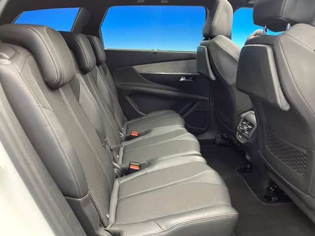 Peugeot 5008 10