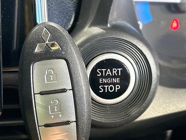 Mitsubishi eK X 6