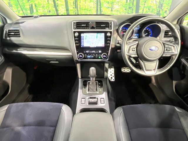 Subaru Legacy Outback 2