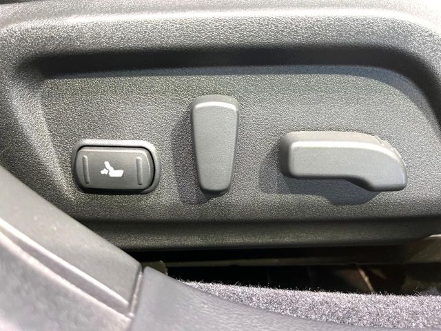 Subaru Legacy Outback 6