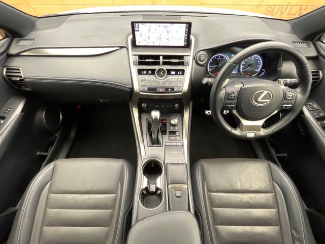 Lexus NX 2
