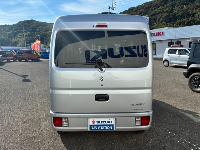Suzuki Every 6