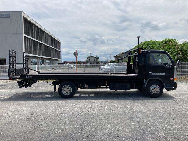 UD Trucks Condor 9