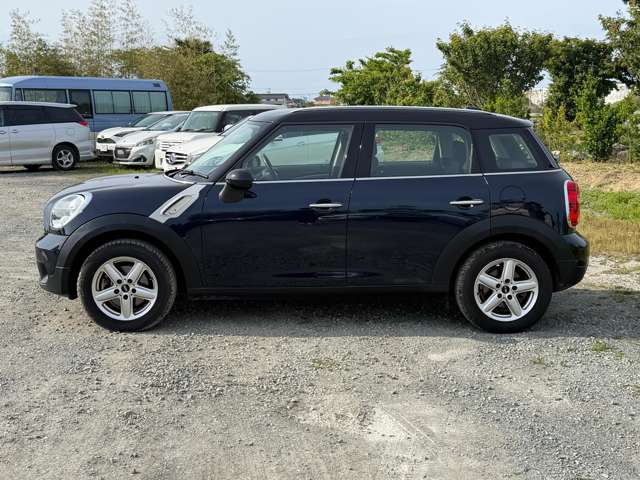 MINI Crossover 11