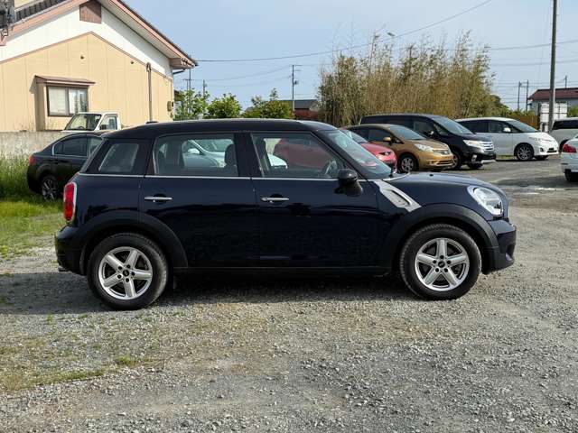 MINI Crossover 10
