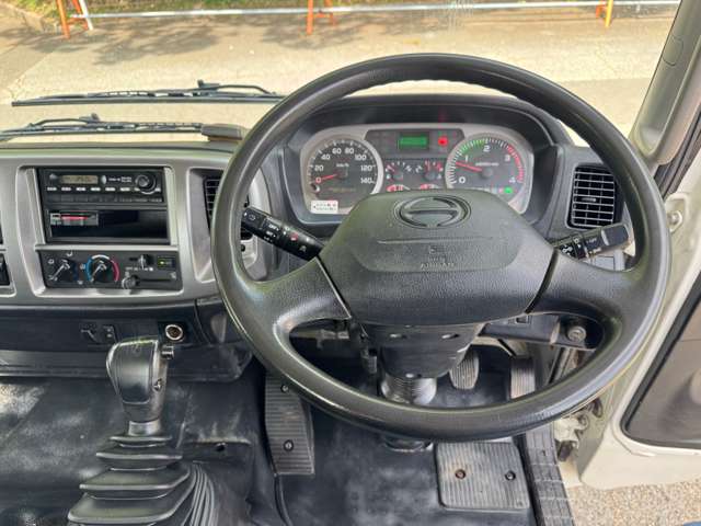 Hino Ranger 9
