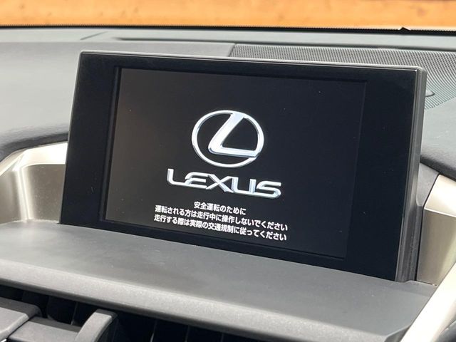 Lexus NX 3