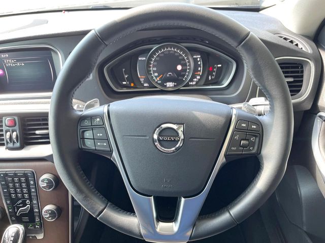 Volvo V40 Cross Country 12