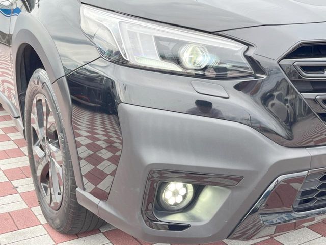 Subaru Legacy Outback 12
