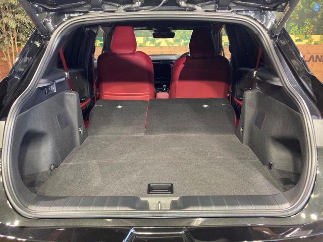 Lexus LBX 10