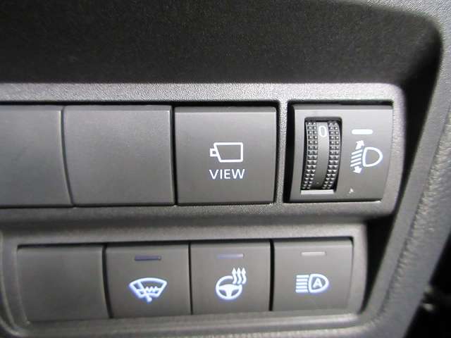 Toyota Yaris Cross 4
