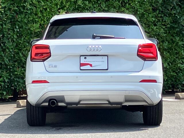 Audi Q2 6