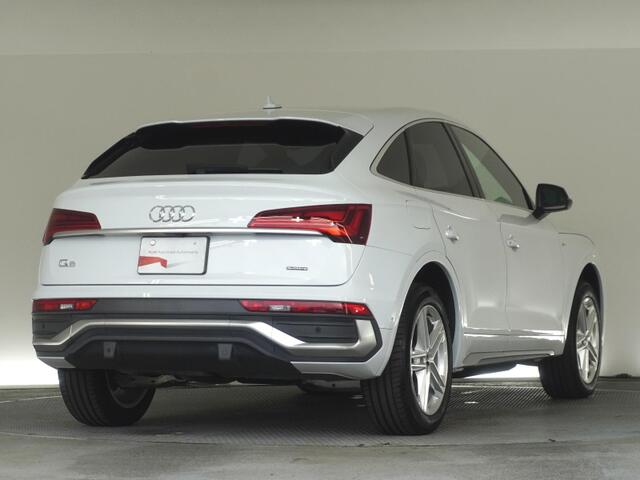 Audi Q5 Sportback 5