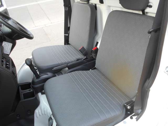 Toyota Pixis Truck 12