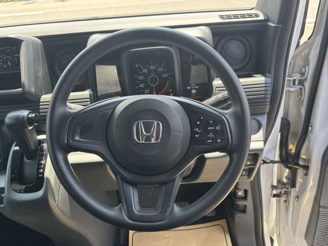 Honda N-VAN 11
