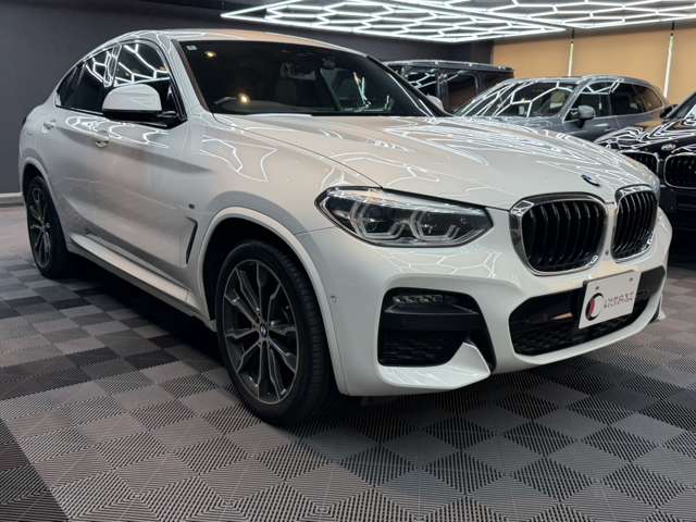 BMW X4 8