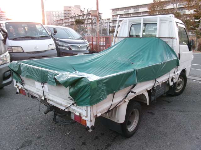 Mazda Bongo Truck 4