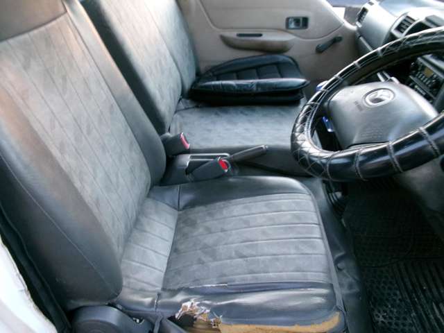 Mazda Bongo Truck 7