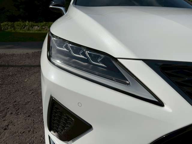 Lexus RX 10