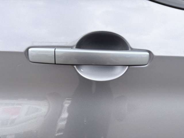 Mitsubishi eK X 11