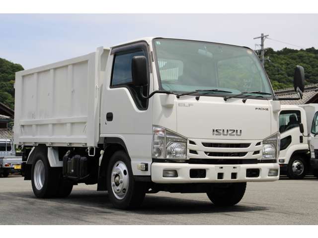 Isuzu Elf 3