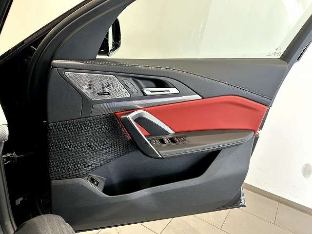 BMW X2 6