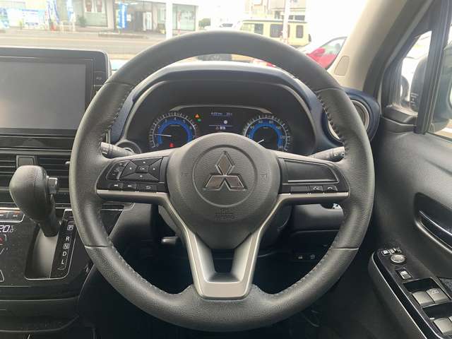 Mitsubishi eK X 3
