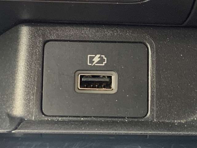 Mitsubishi eK X 7