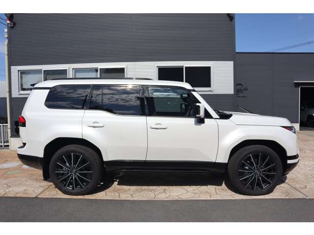 Lexus GX 4