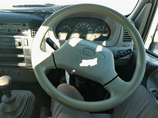 Toyota Toyoace 12