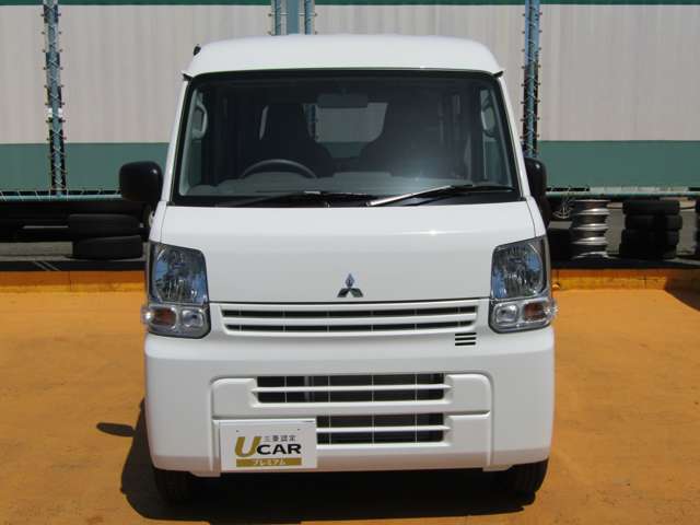Mitsubishi Minicab Van 3
