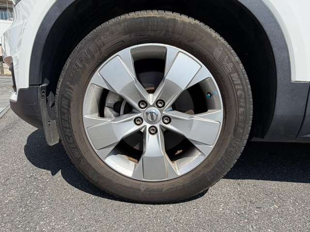 Volvo XC40 6
