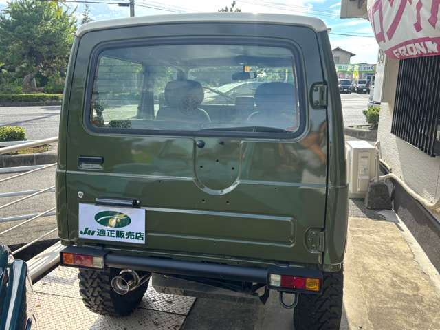 Suzuki Jimny 12