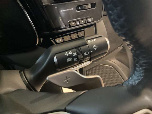 Lexus RX 8