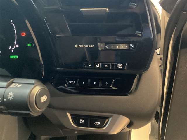 Lexus RX 10