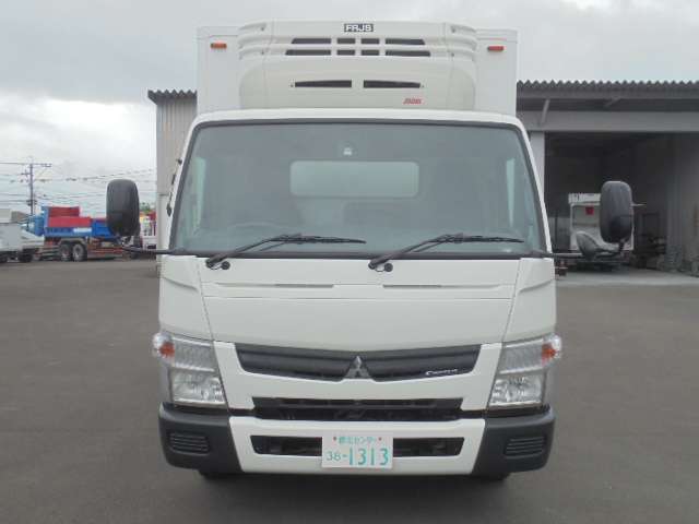 Mitsubishi Fuso Canter 12