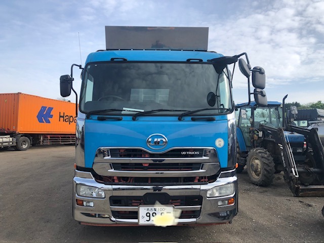 UD Trucks Quon 2