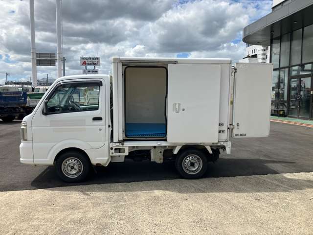 Mazda Scrum Truck 11