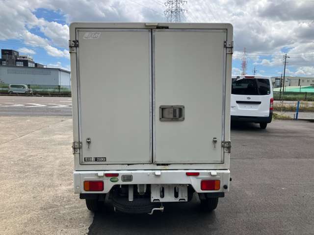 Mazda Scrum Truck 6